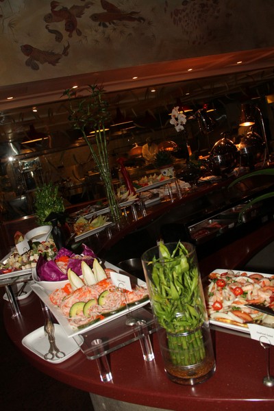Sushi Night at Wok Wok 